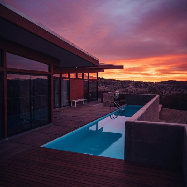 roberto-nickson-so3wgJLwDxo-unsplash